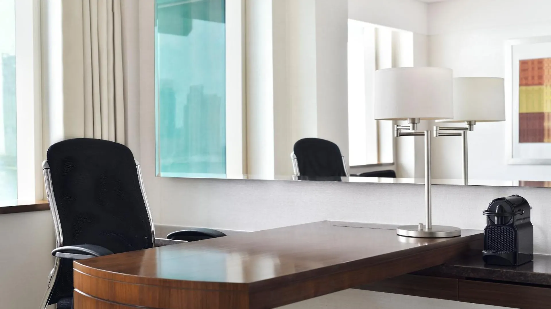 Crowne Plaza Dubai Festival City 5*,