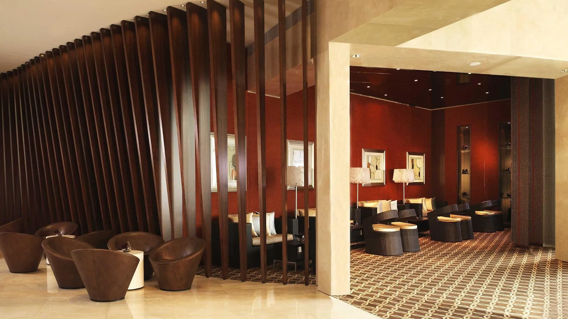 Crowne Plaza Dubai Festival City 5*,